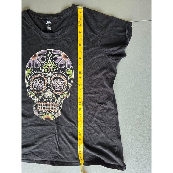 Celebrate Halloween Womens Graphic T-Shirt Black XL Cotton Sugar Skull Design - Picture 4 of 6